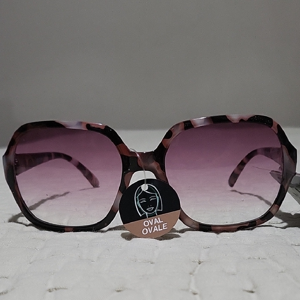 NWT Foster Grant Brown and Pink Sunglasses Oversized Frame